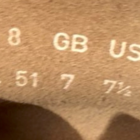 Vintage Clarks Desert Trek Beige Suede Boots - Picture 8 of 8